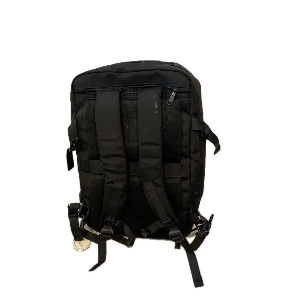 Coskyee padded clamshell